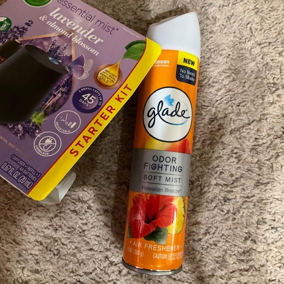 2-PC Bundle 1Air Wick Essential Mist Starter Kit and 1Glade Odor Fighting Mist - Picture 5 of 11